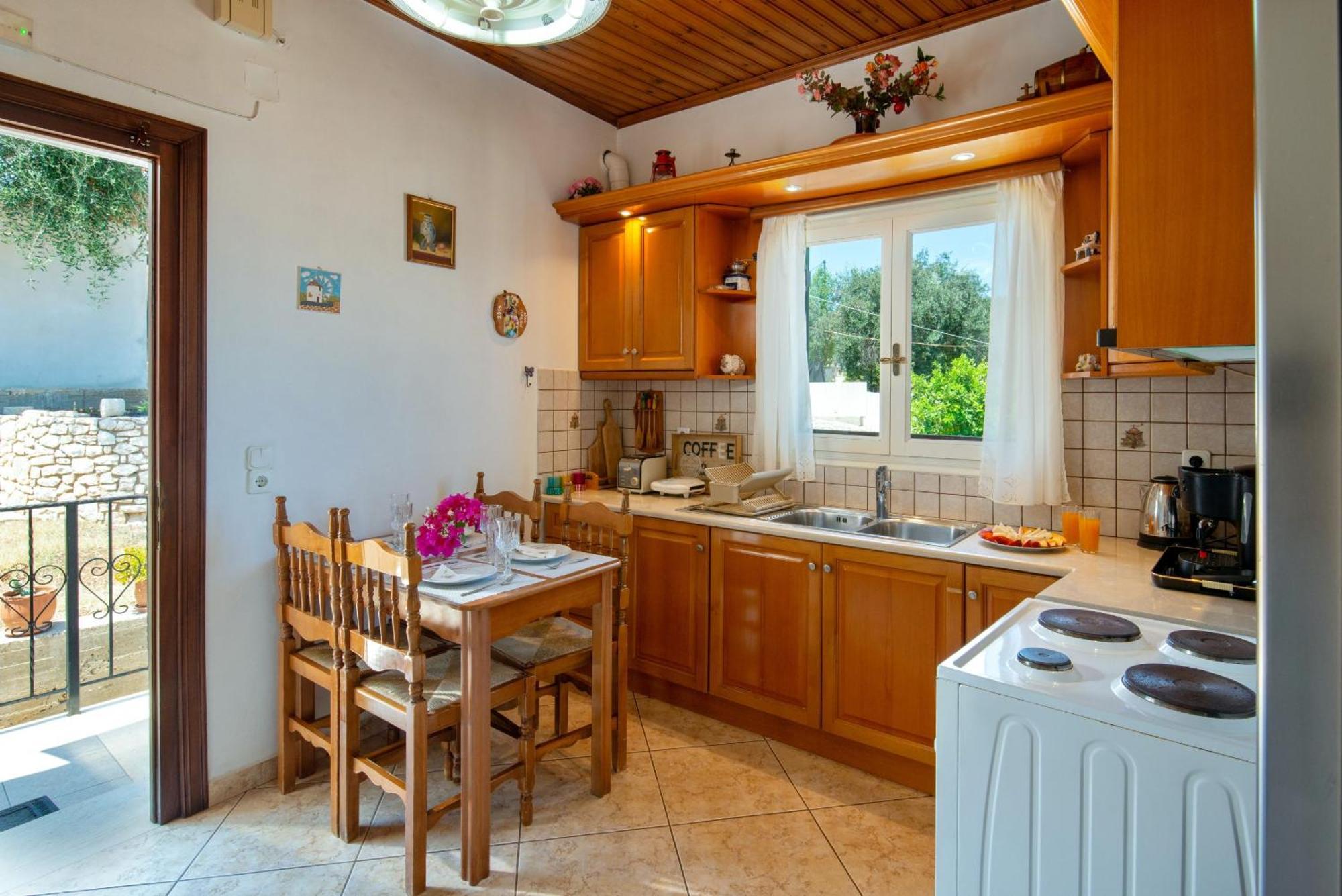 Villa Thea Antonis 가이오스 외부 사진